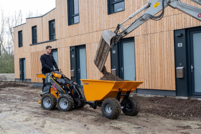 Giant GS800 Skid Steer Lader