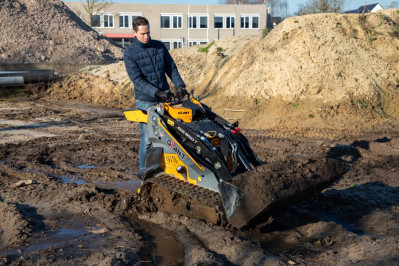 Giant GS850 Skid Steer Lader