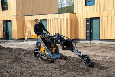 Giant GS950T Skid Steer Lader