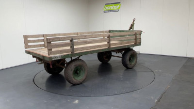 - - Platte Wagen