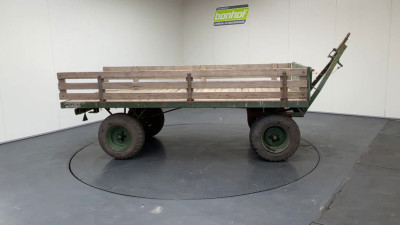 - - Platte Wagen