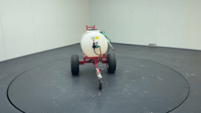 - - Waterwagen