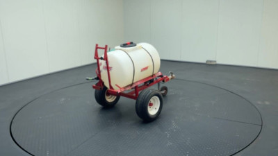 - - Waterwagen