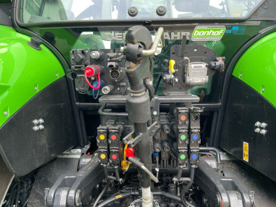 Deutz Fahr 6180 AGROTRON TTV Tractor