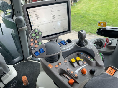 Deutz Fahr 6180 AGROTRON TTV Tractor