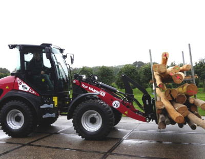 Yanmar V8E Shovel
