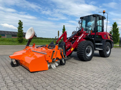 Yanmar V80-5 Shovel