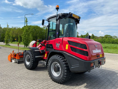 Yanmar V80-5 Shovel
