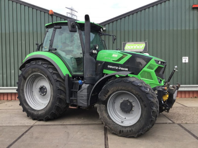 Deutz Fahr 6175 RC Shift Tractor