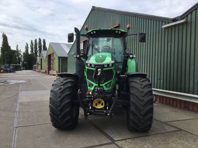 Deutz Fahr 6175 RC Shift Tractor