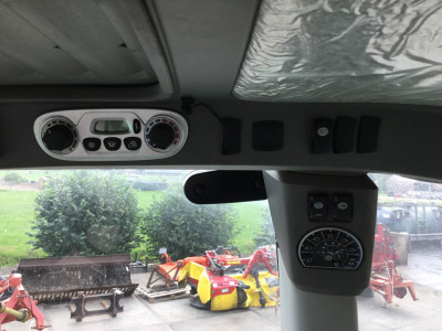Deutz Fahr 6175 RC Shift Tractor