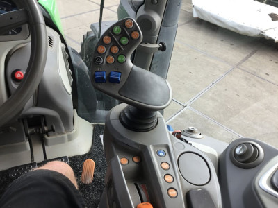 Deutz Fahr 6175 RC Shift Tractor