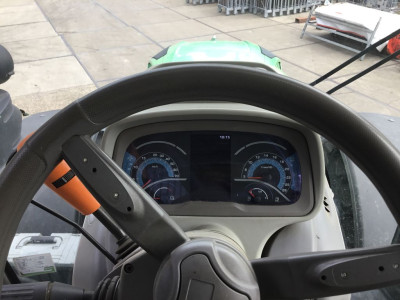 Deutz Fahr 6175 RC Shift Tractor
