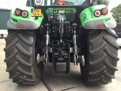 Deutz Fahr 6175 RC Shift Tractor