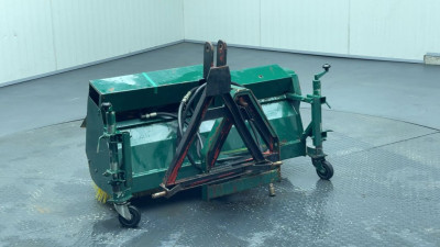 - 3 PUNT Trekker Bezem