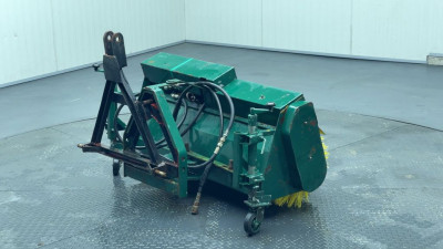 - 3 PUNT Trekker Bezem