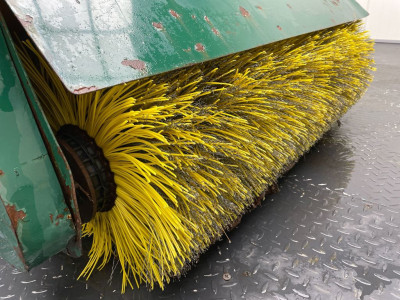 - 3 PUNT Trekker Bezem