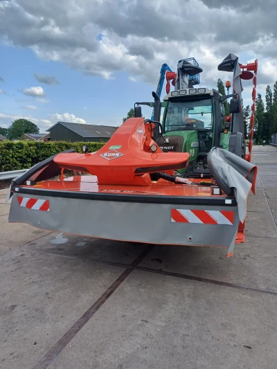 Nieuwe Kuhn maaiset afgeleverd!