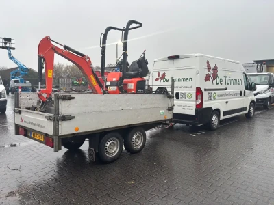 Gebruikte Giant 263S en gebruikte Kubota U10 5 minikraan.