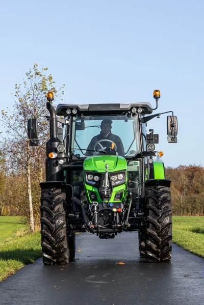PRIMEUR: Aflevering Deutz-Fahr 5095 Keyline!