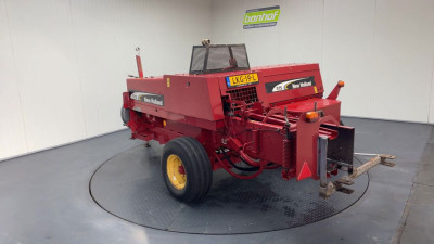 New Holland 575 Pers