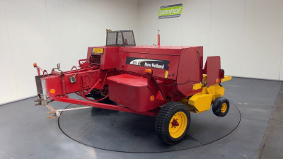 New Holland 575 Pers