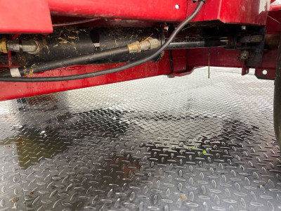 New Holland 575 Pers