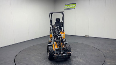 Giant G1200 Shovel