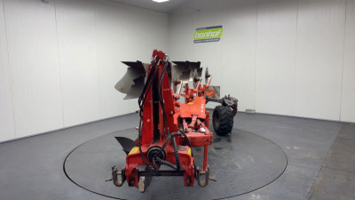 Kuhn 4S V-MASTER 122 Ploeg