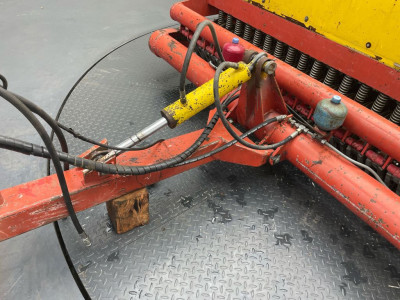 Vredo DZ 2050 T Doorzaaimachine